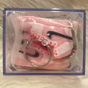 Nike Hightop Pair of L&R Sneakers Keychain/Bag Charms/NIB